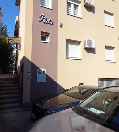 Apartments Platz Мостар Экстерьер фото