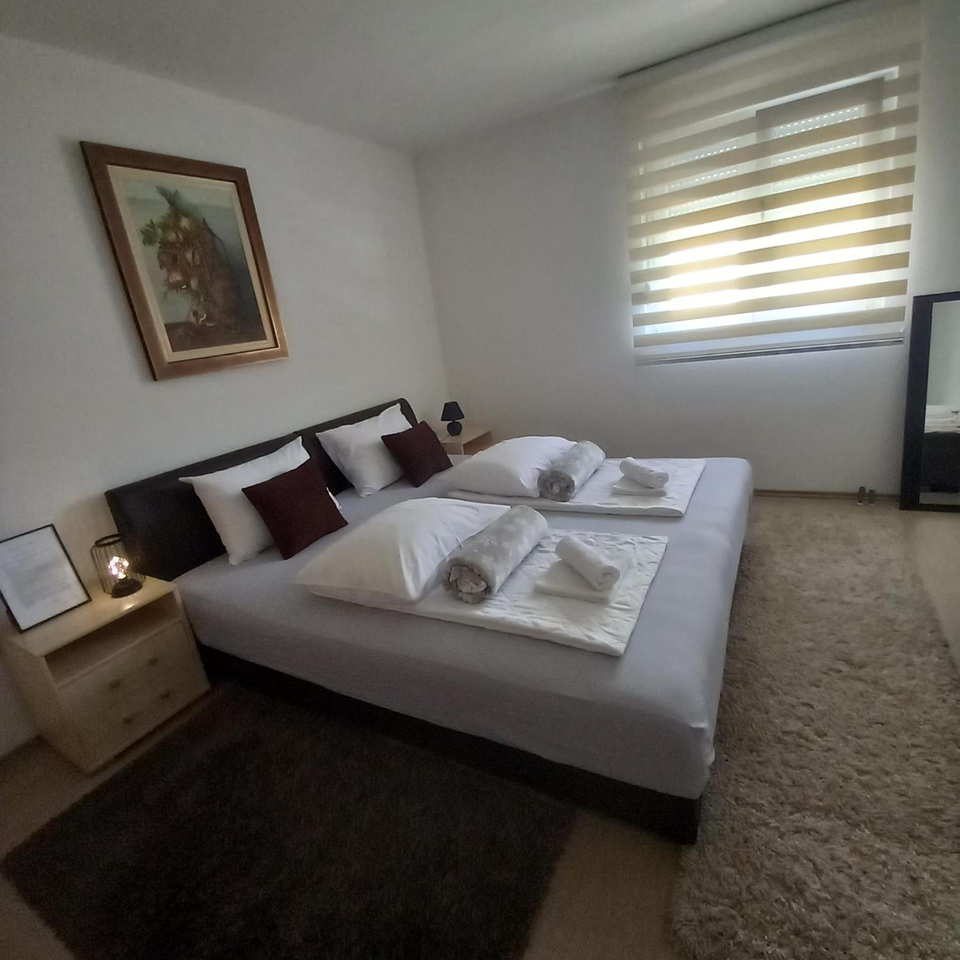 Apartments Platz Мостар Экстерьер фото